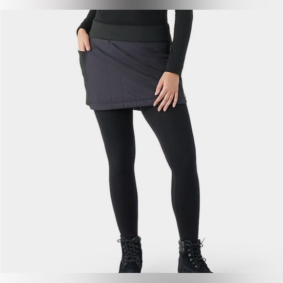 Smartwool Smartloft Zip Skirt Size XS in Black - Picture 2 of 11